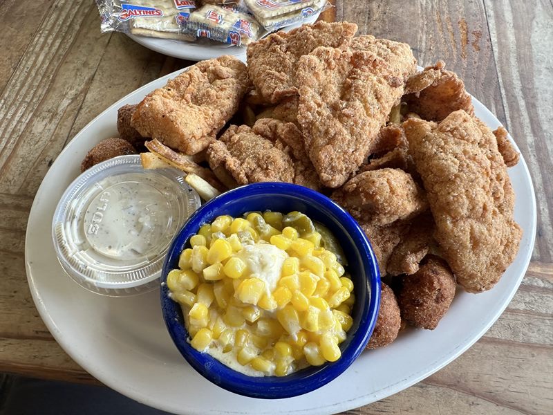 Mickey's Bar and Grill food